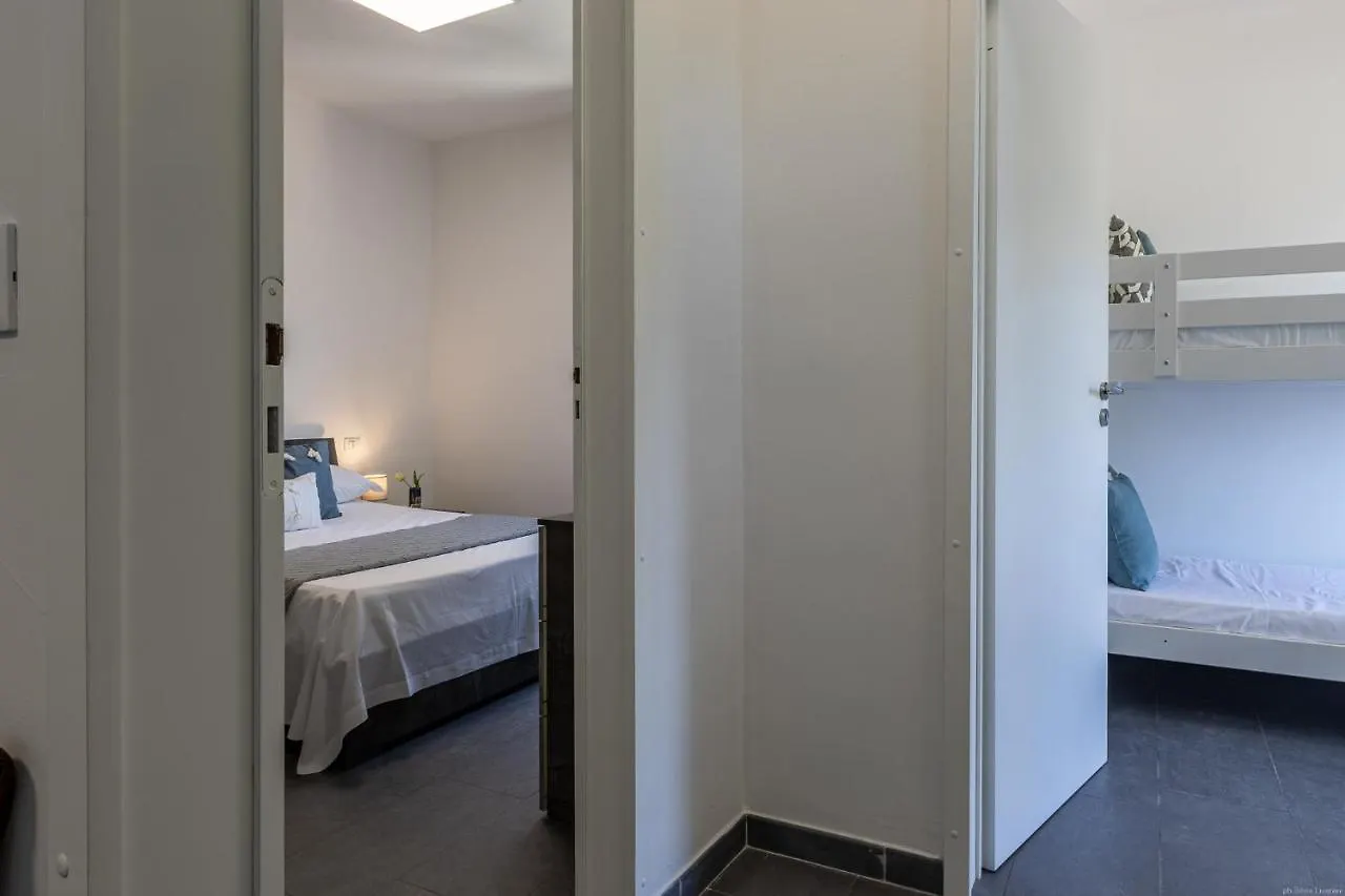 Lido Di Spina White Apartment X6!