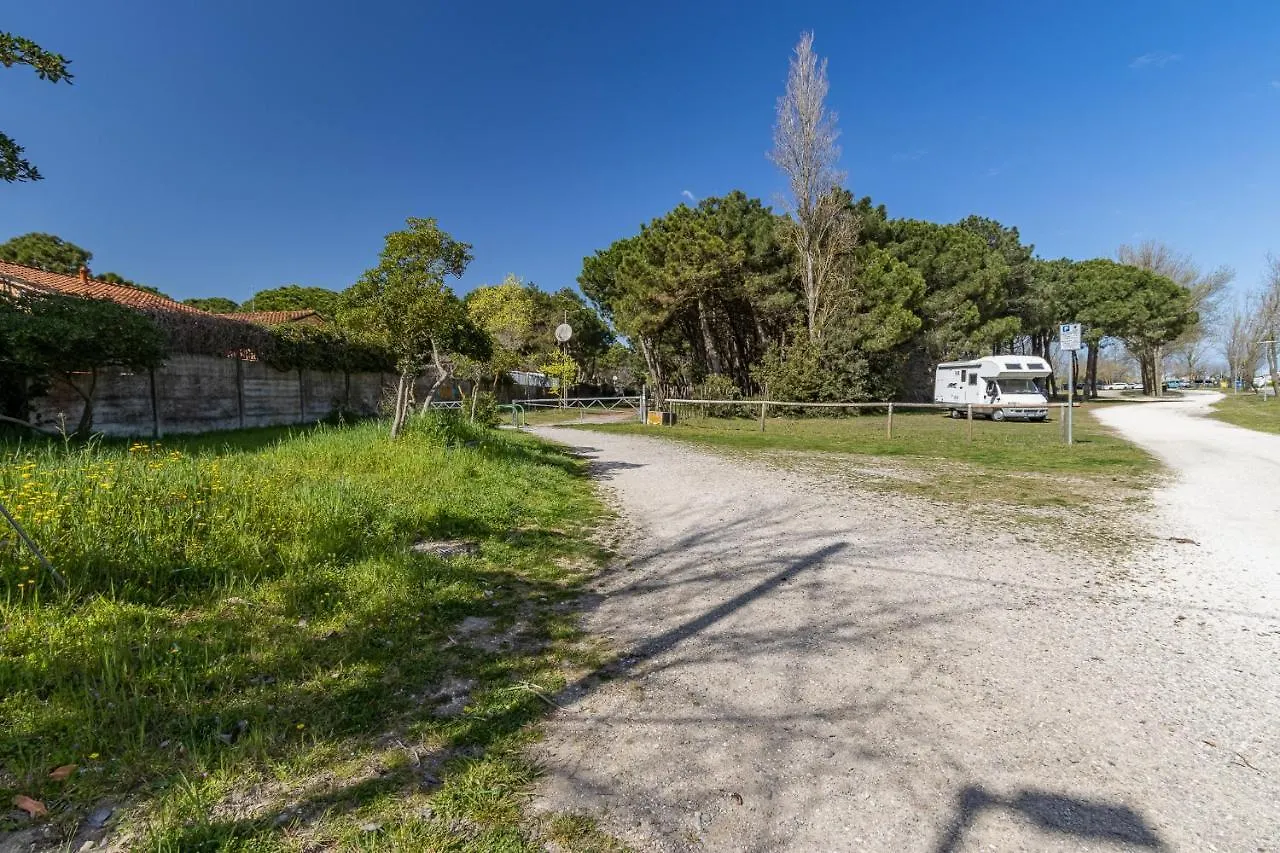 Lido Di Spina White Apartment X6!